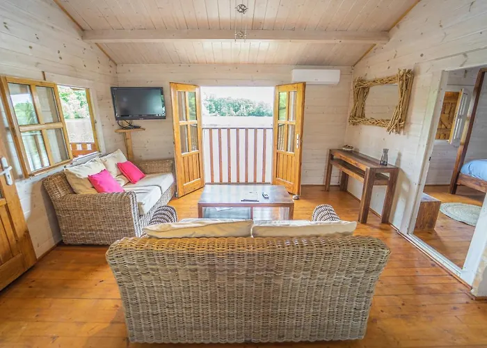 بيت خشبي Dahu Wake Park, Proche Saint Emilion Sablons (Gironde)