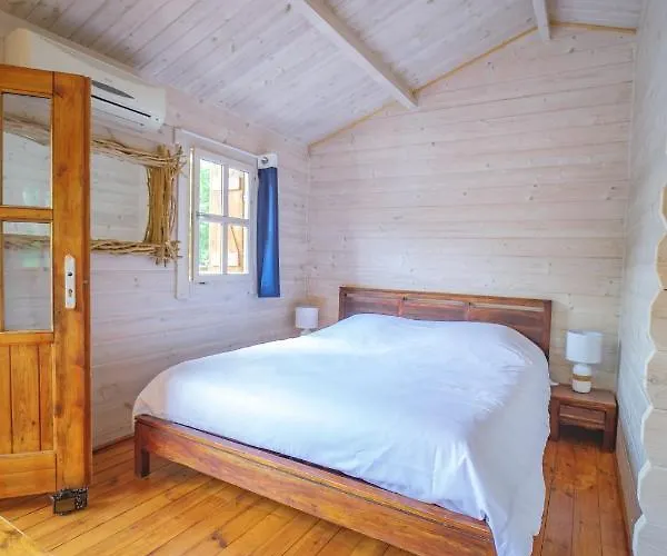 بيت خشبي Dahu Wake Park, Proche Saint Emilion Sablons (Gironde)